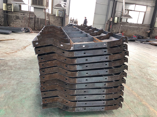 水泥新澤西護欄模具