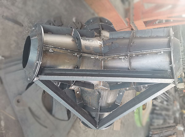 四角錐防浪塊模具