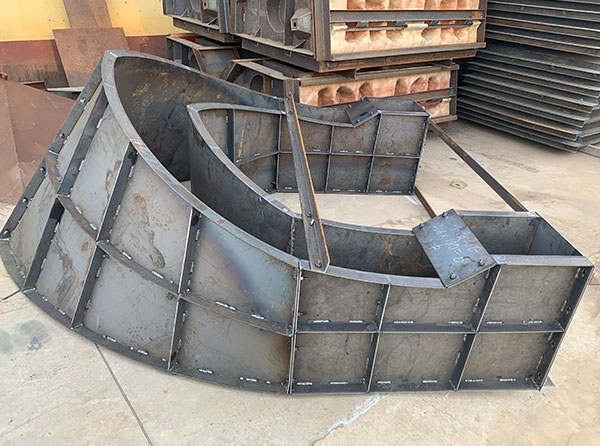 收費站防撞島模具