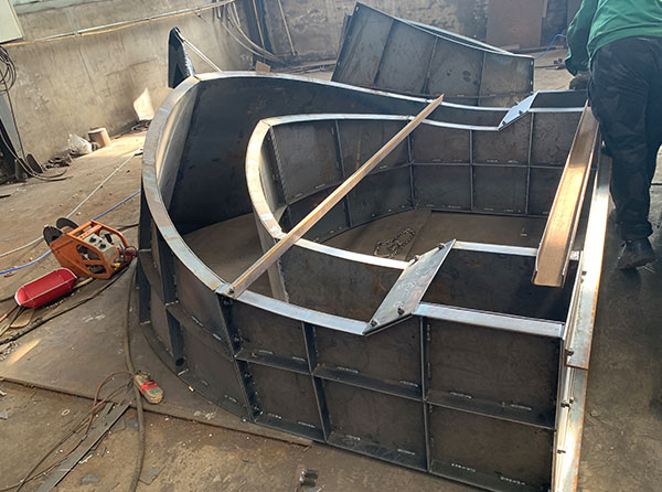 混凝土收費島模具